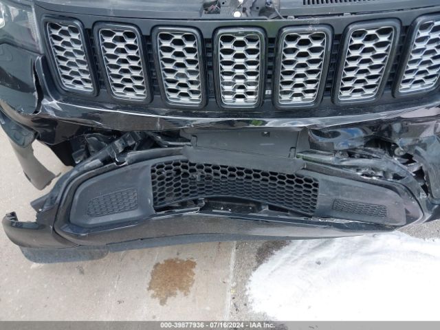 Photo 5 VIN: 1C4RJFAG0JC297645 - JEEP GRAND CHEROKEE 