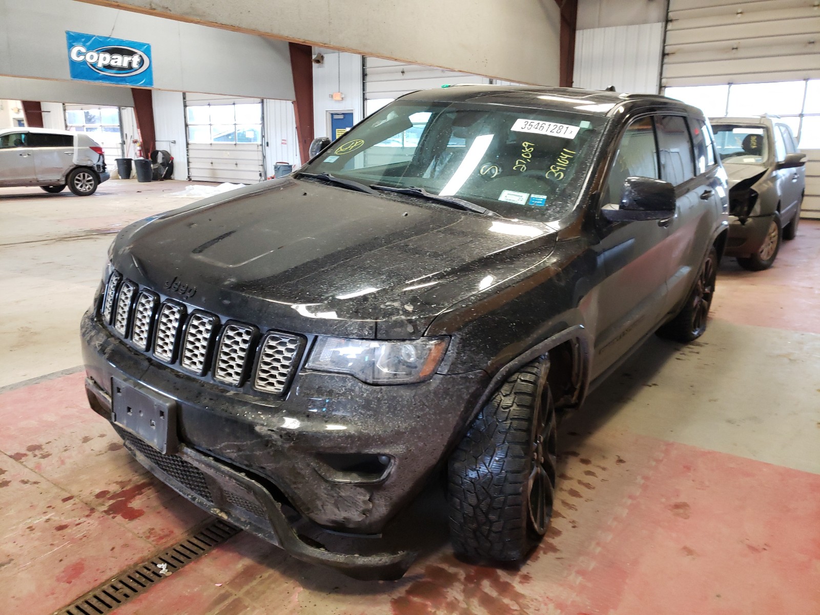 Photo 1 VIN: 1C4RJFAG0JC391041 - JEEP GRAND CHEROKEE 