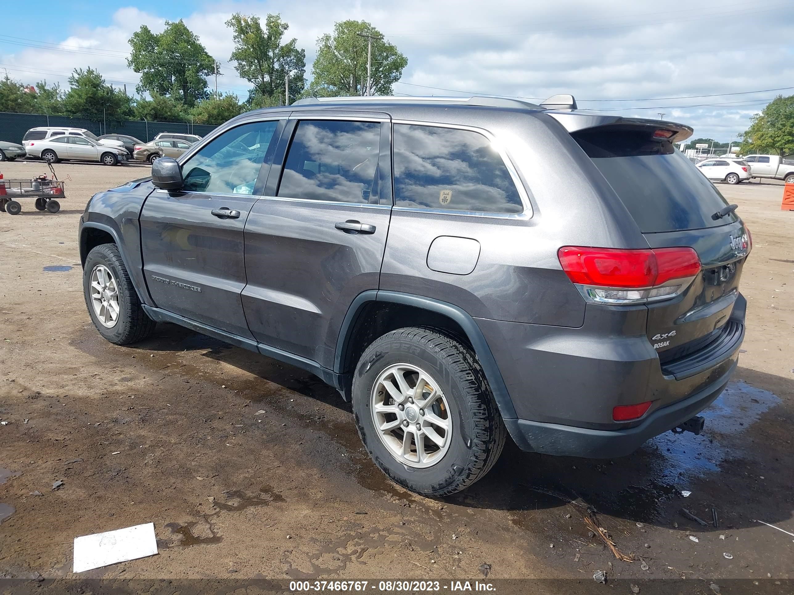 Photo 2 VIN: 1C4RJFAG0KC662228 - JEEP GRAND CHEROKEE 