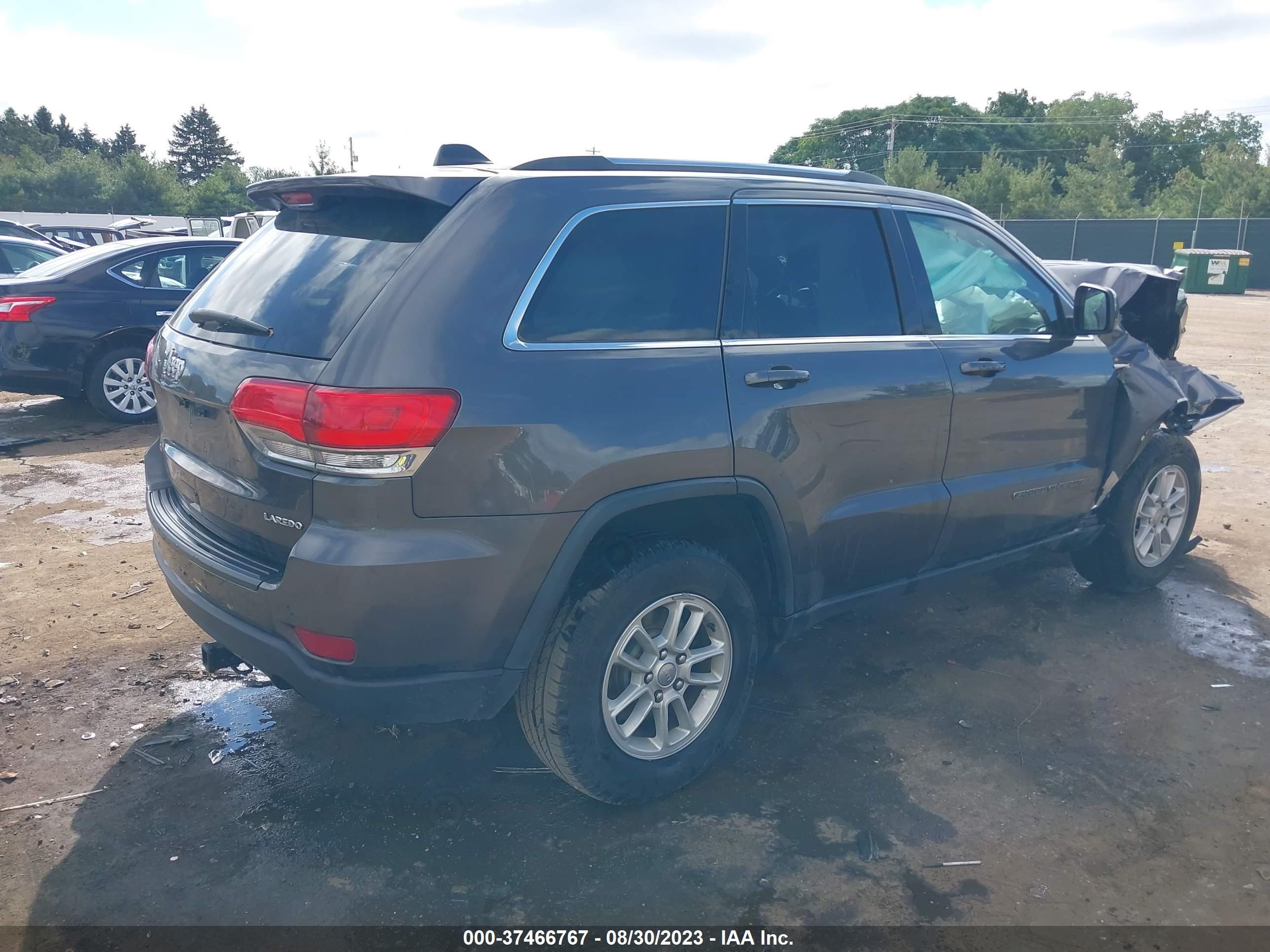 Photo 3 VIN: 1C4RJFAG0KC662228 - JEEP GRAND CHEROKEE 