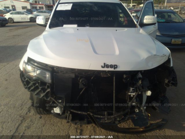 Photo 9 VIN: 1C4RJFAG0KC849887 - JEEP GRAND CHEROKEE 