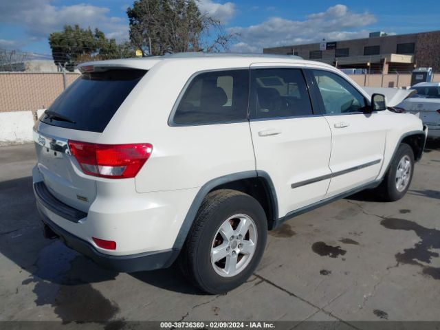 Photo 3 VIN: 1C4RJFAG1CC131377 - JEEP GRAND CHEROKEE 