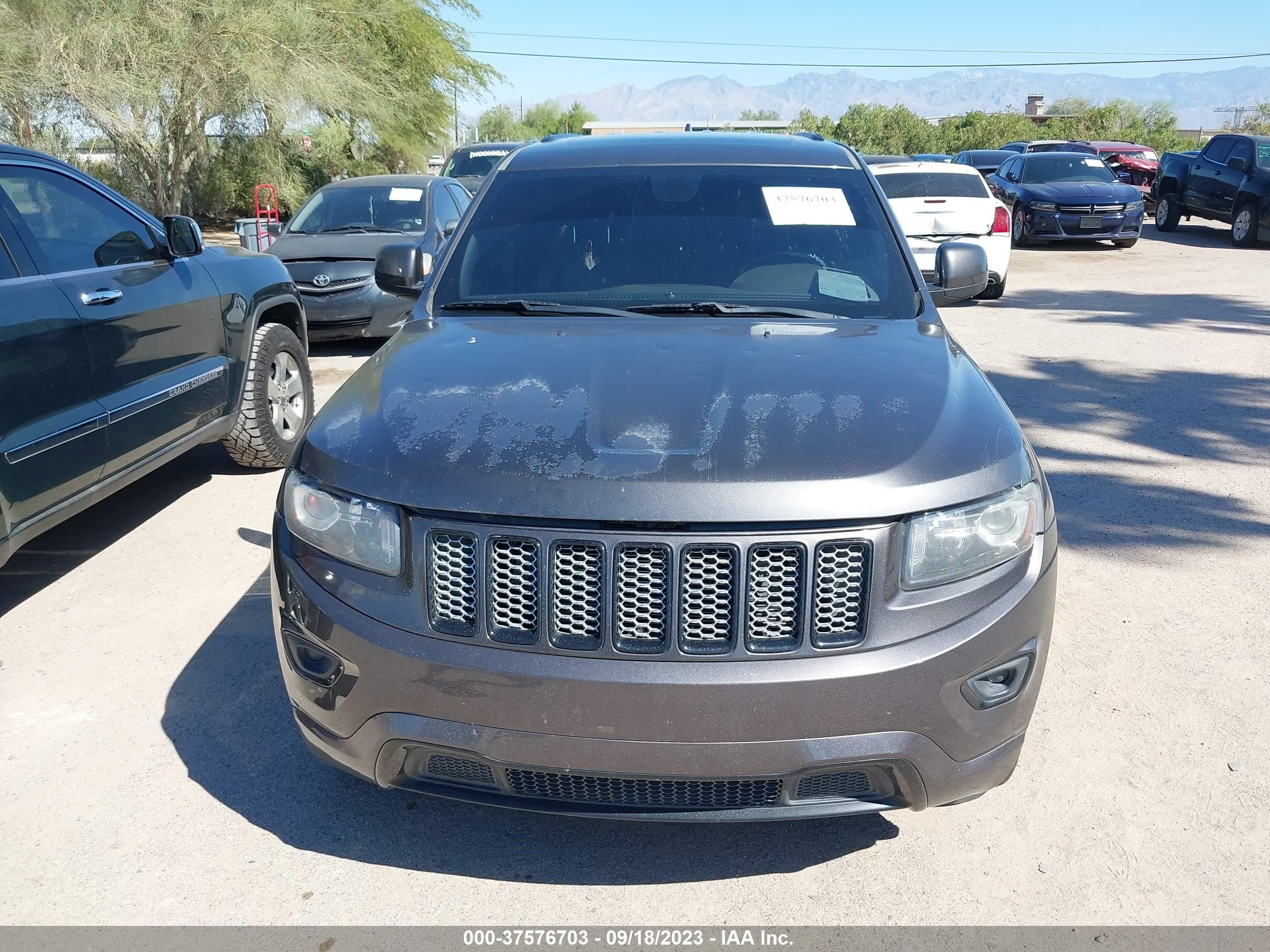 Photo 11 VIN: 1C4RJFAG1EC479392 - JEEP GRAND CHEROKEE 