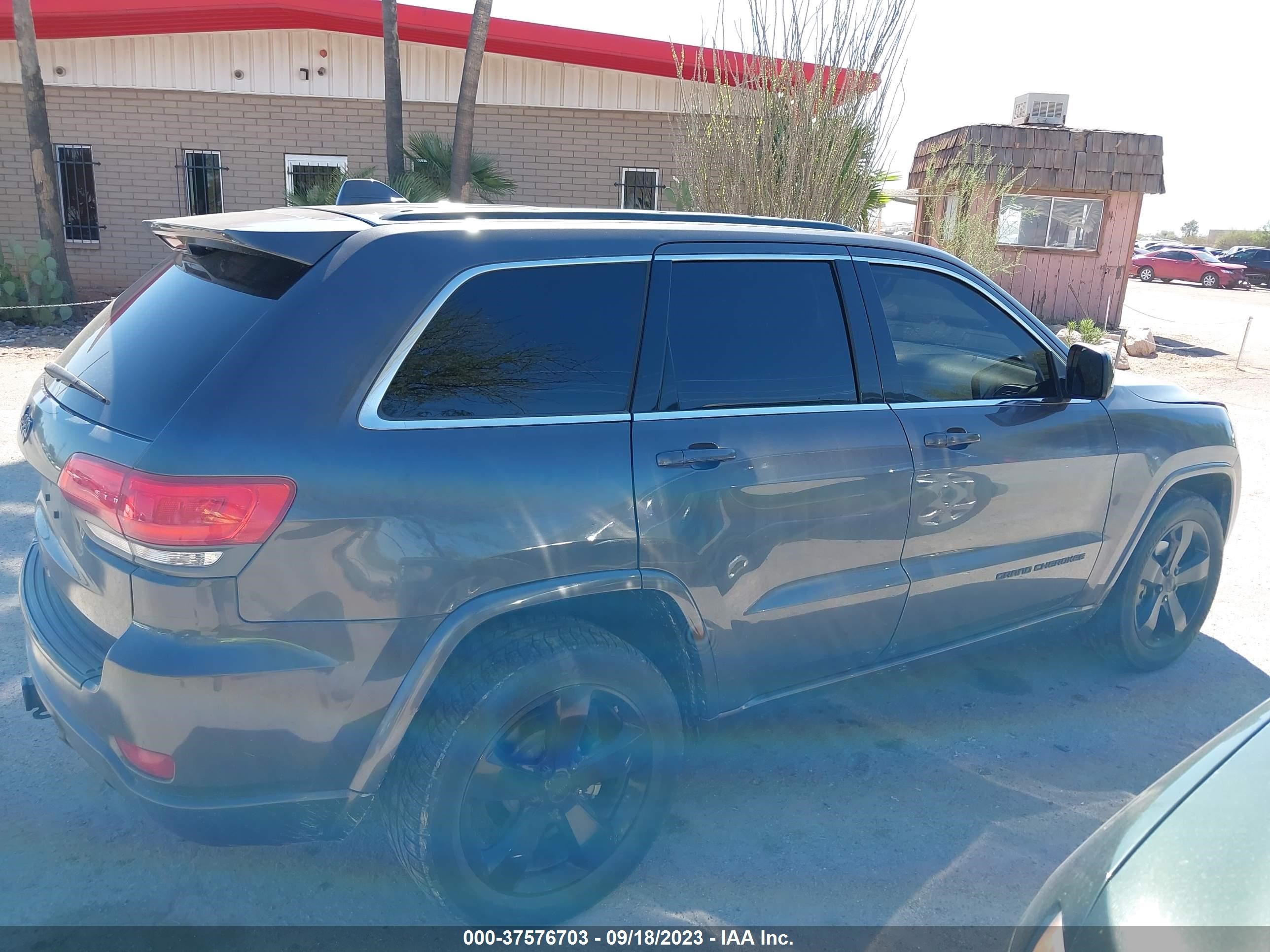 Photo 12 VIN: 1C4RJFAG1EC479392 - JEEP GRAND CHEROKEE 