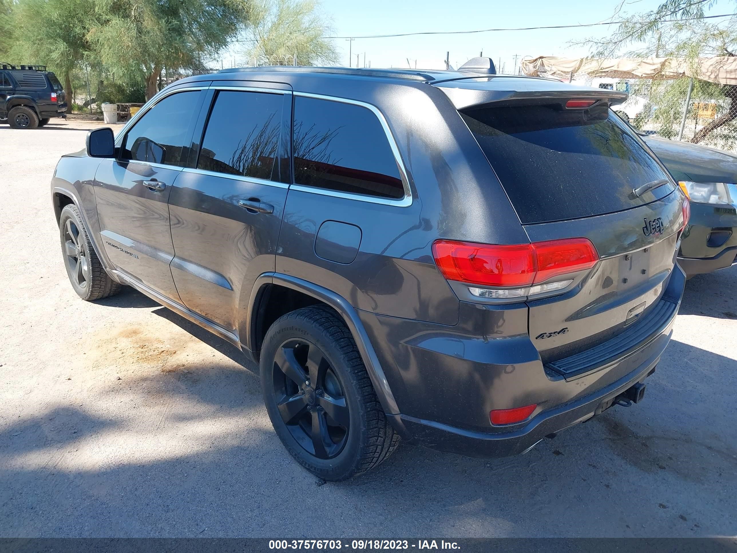 Photo 2 VIN: 1C4RJFAG1EC479392 - JEEP GRAND CHEROKEE 