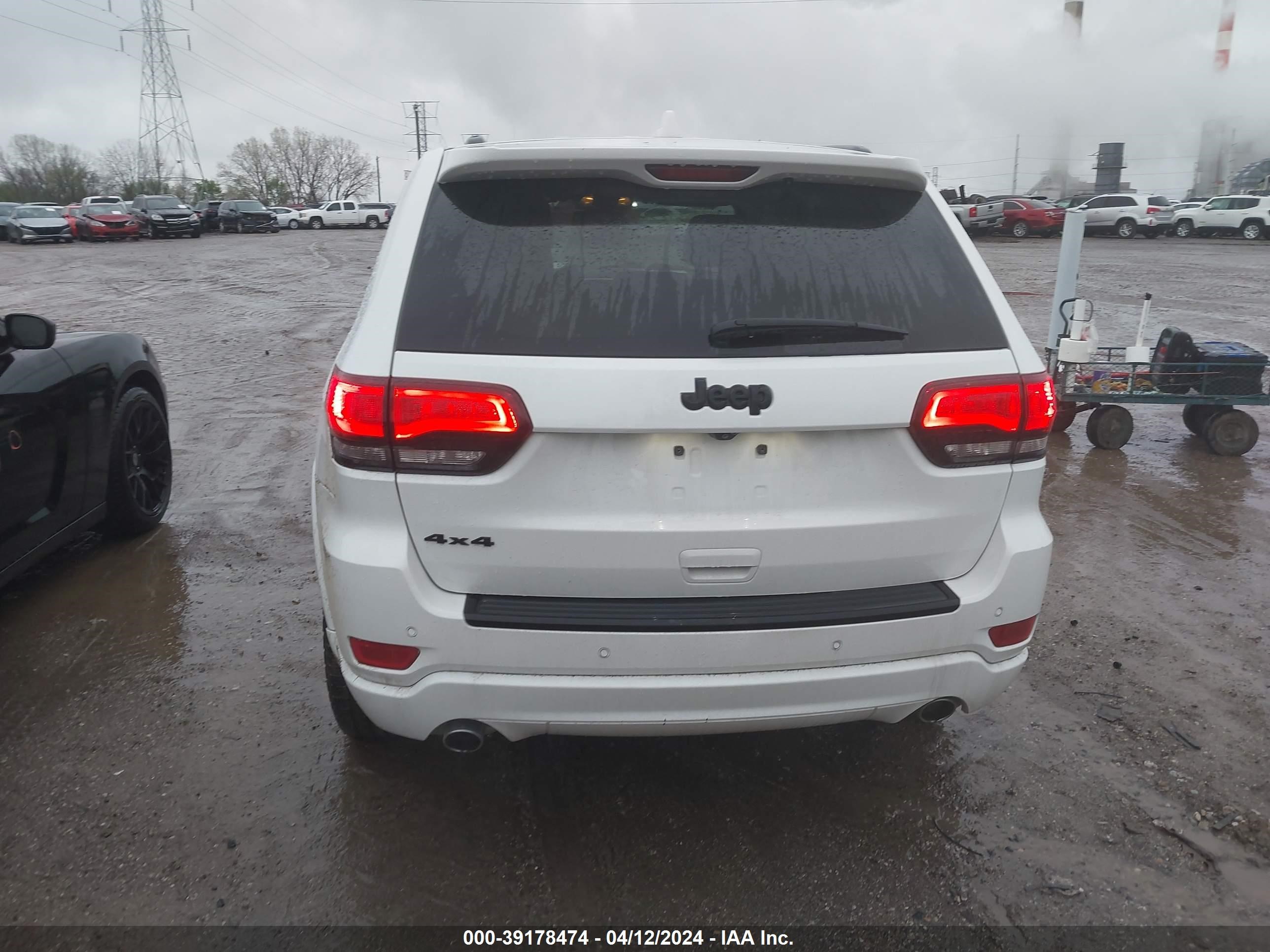 Photo 14 VIN: 1C4RJFAG1FC170927 - JEEP GRAND CHEROKEE 