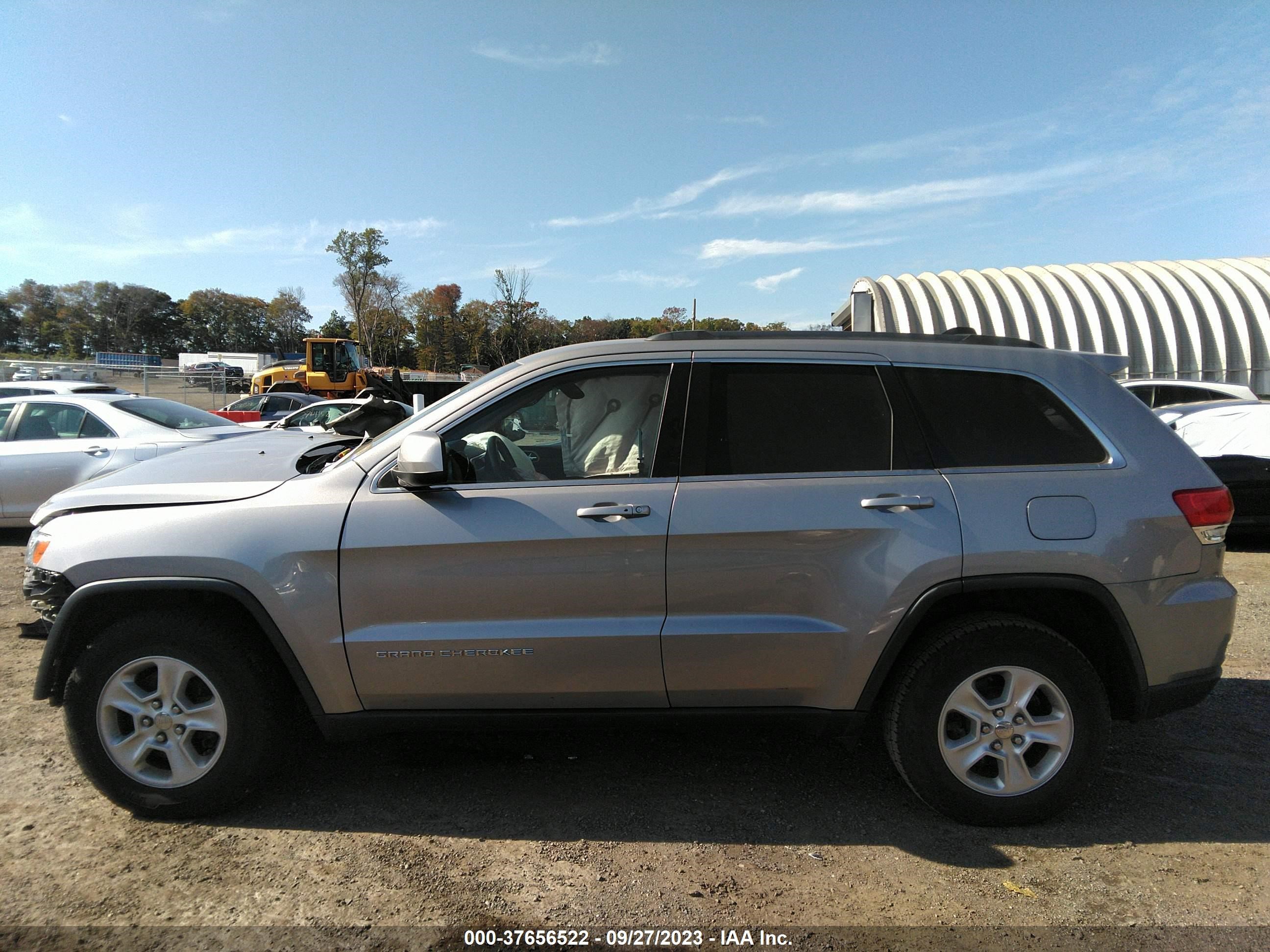 Photo 14 VIN: 1C4RJFAG1FC919709 - JEEP GRAND CHEROKEE 