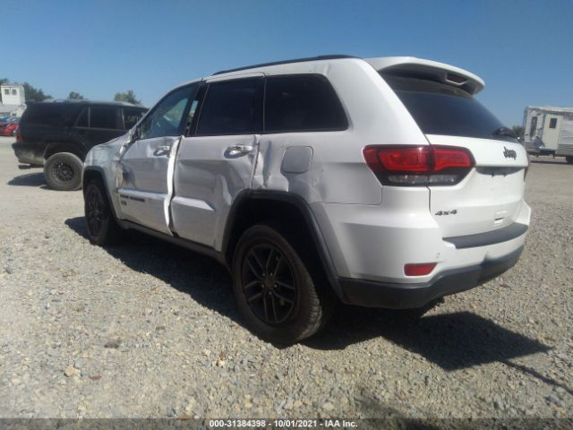 Photo 2 VIN: 1C4RJFAG1GC389596 - JEEP GRAND CHEROKEE 