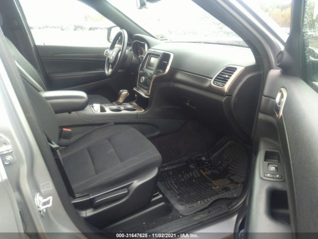 Photo 4 VIN: 1C4RJFAG1GC443947 - JEEP GRAND CHEROKEE 