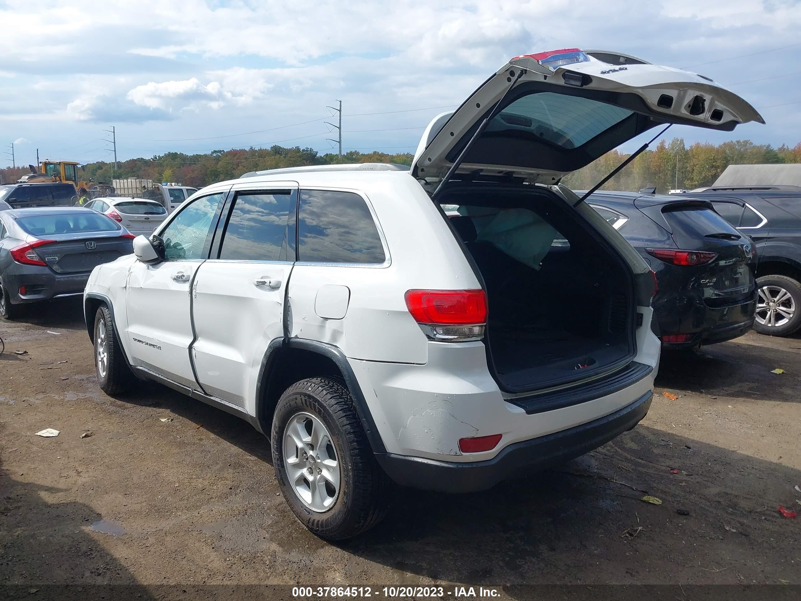 Photo 2 VIN: 1C4RJFAG1GC478942 - JEEP GRAND CHEROKEE 