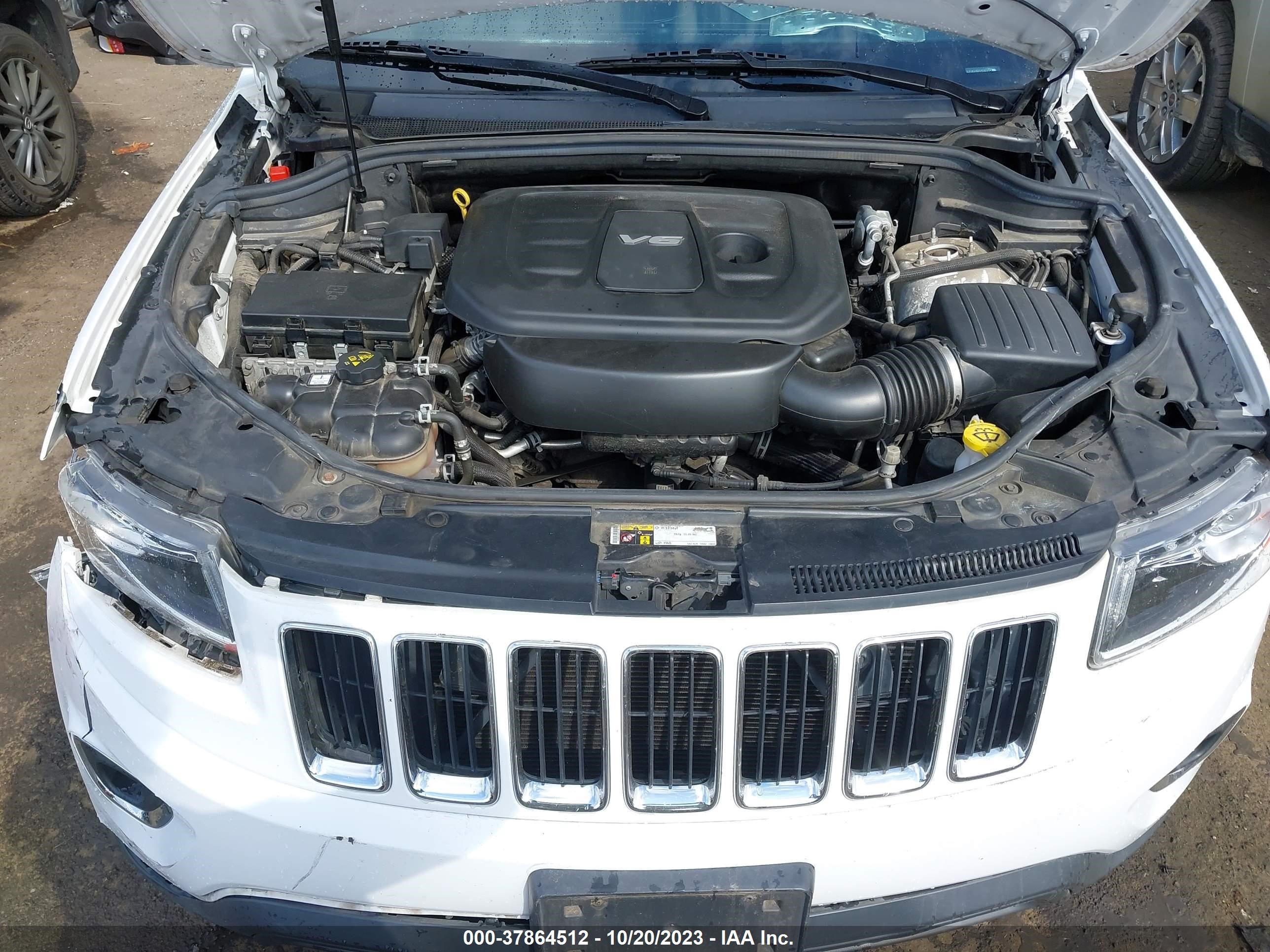 Photo 9 VIN: 1C4RJFAG1GC478942 - JEEP GRAND CHEROKEE 