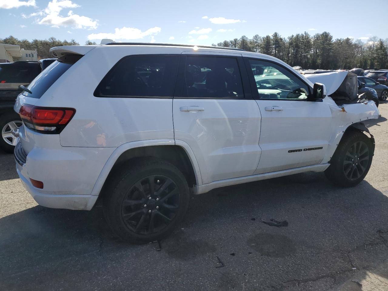 Photo 2 VIN: 1C4RJFAG1JC288078 - JEEP GRAND CHEROKEE 