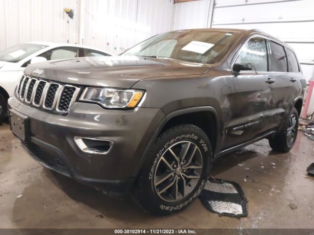 Photo 7 VIN: 1C4RJFAG1JC367685 - JEEP GRAND CHEROKEE 