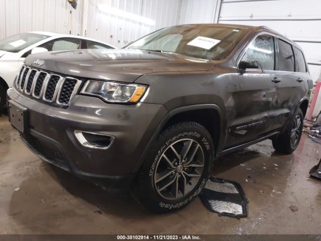 Photo 8 VIN: 1C4RJFAG1JC367685 - JEEP GRAND CHEROKEE 