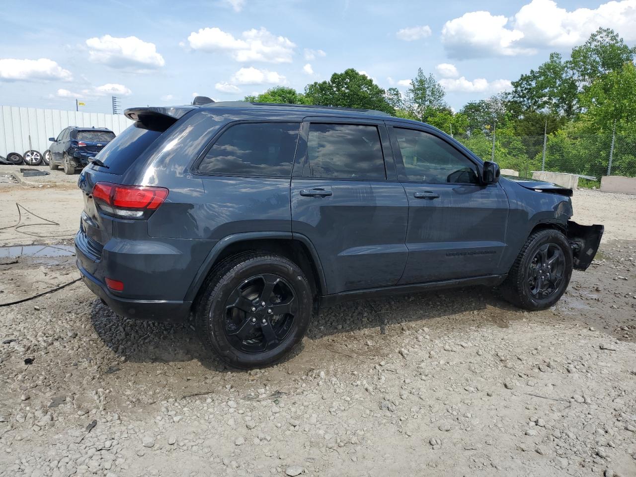 Photo 2 VIN: 1C4RJFAG1JC384308 - JEEP GRAND CHEROKEE 