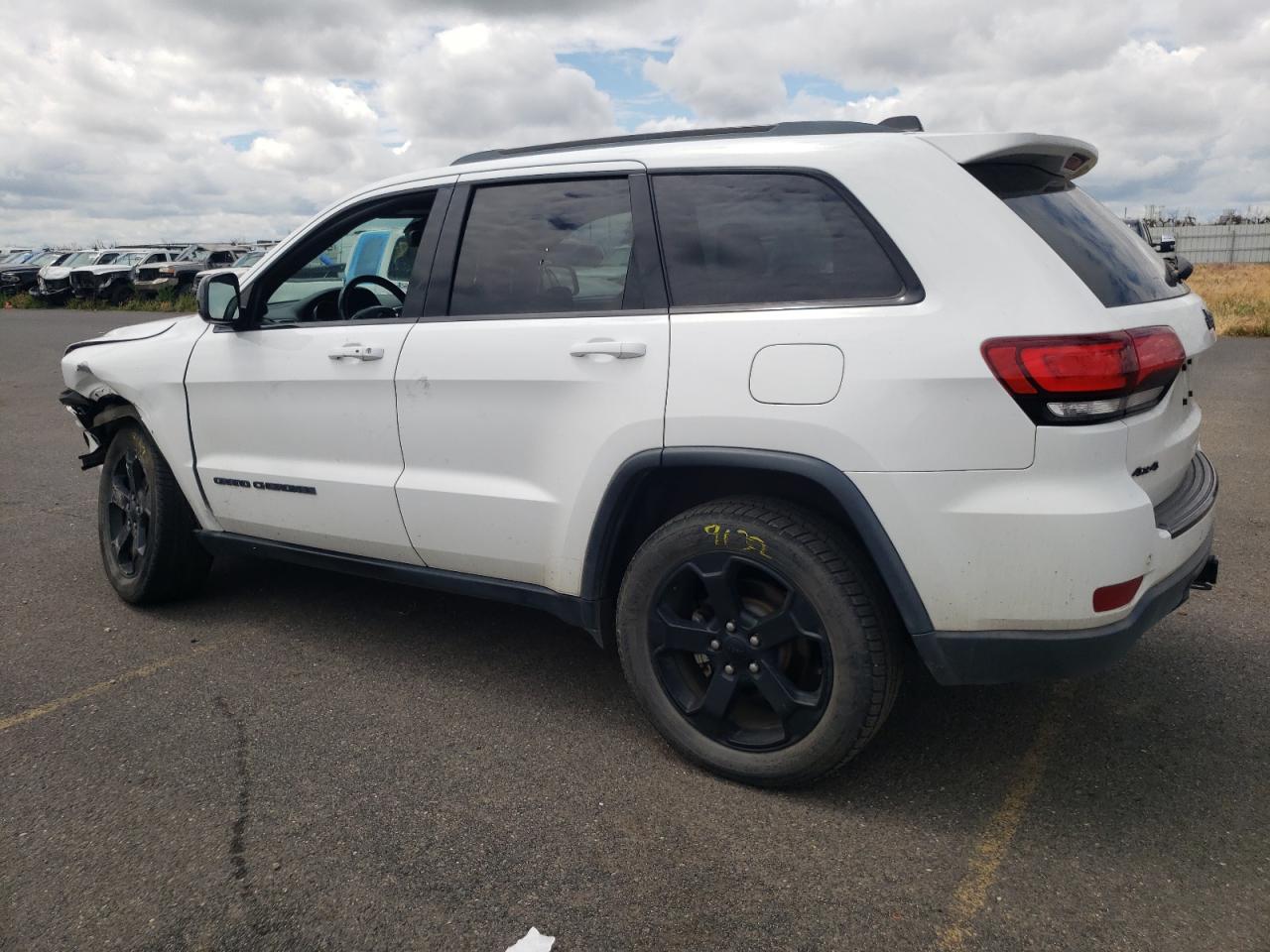 Photo 1 VIN: 1C4RJFAG1JC390416 - JEEP GRAND CHEROKEE 