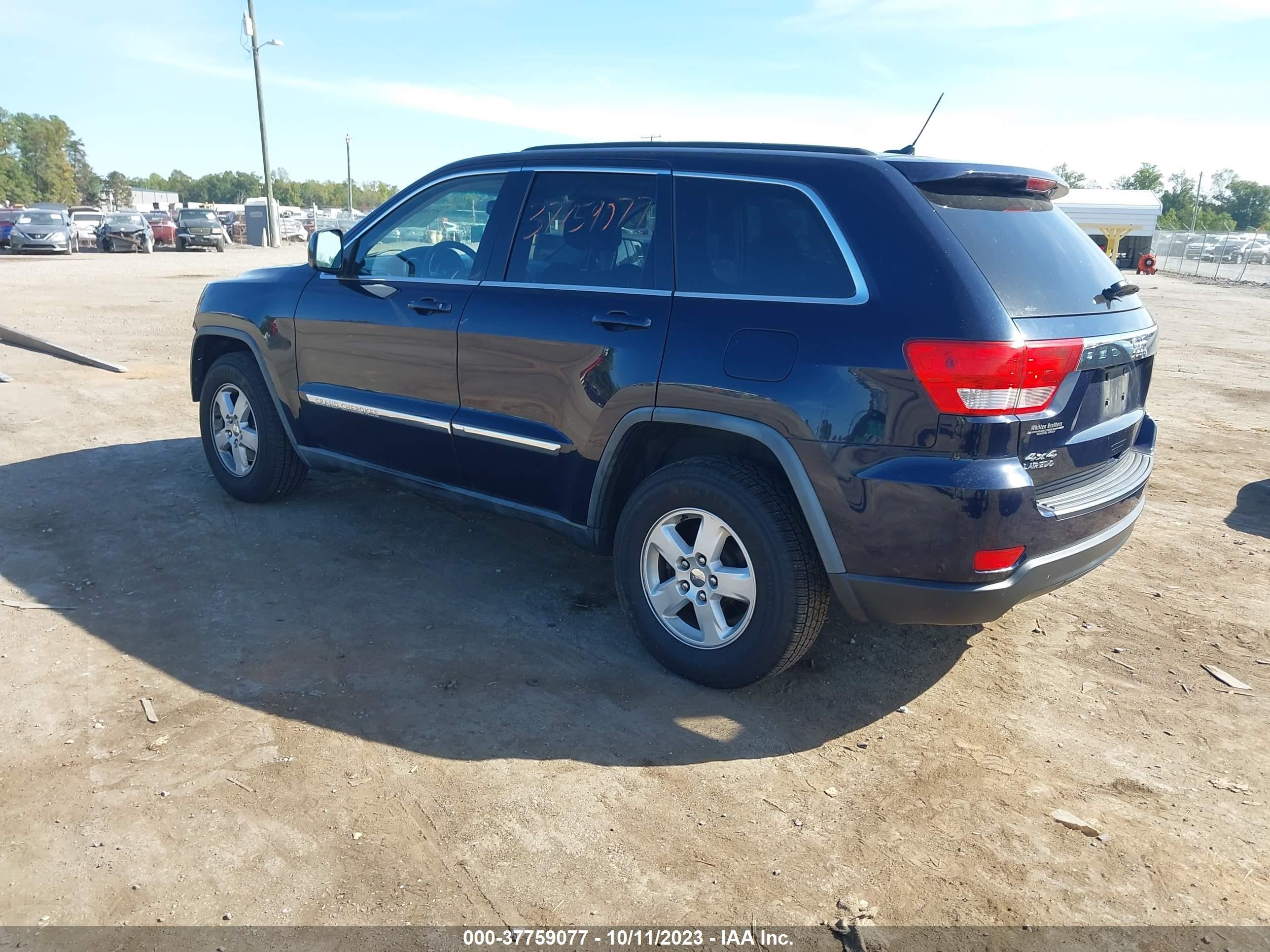 Photo 2 VIN: 1C4RJFAG2CC166266 - JEEP GRAND CHEROKEE 