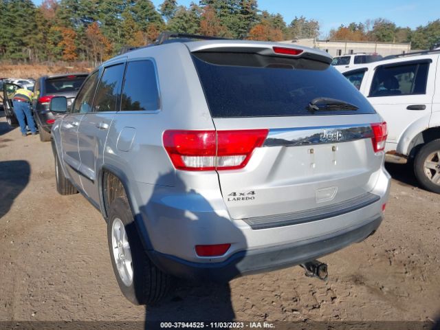 Photo 2 VIN: 1C4RJFAG2CC180071 - JEEP GRAND CHEROKEE 