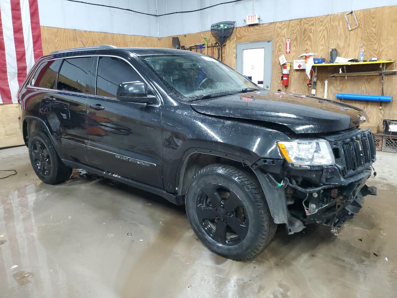 Photo 3 VIN: 1C4RJFAG2CC262219 - JEEP GRAND CHEROKEE 