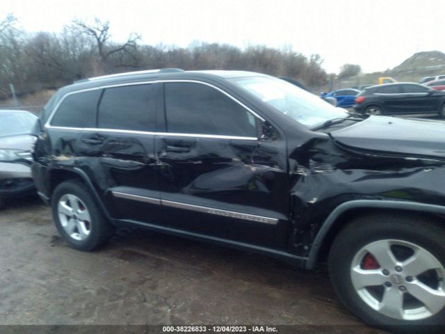 Photo 5 VIN: 1C4RJFAG2CC285015 - JEEP GRAND CHEROKEE 