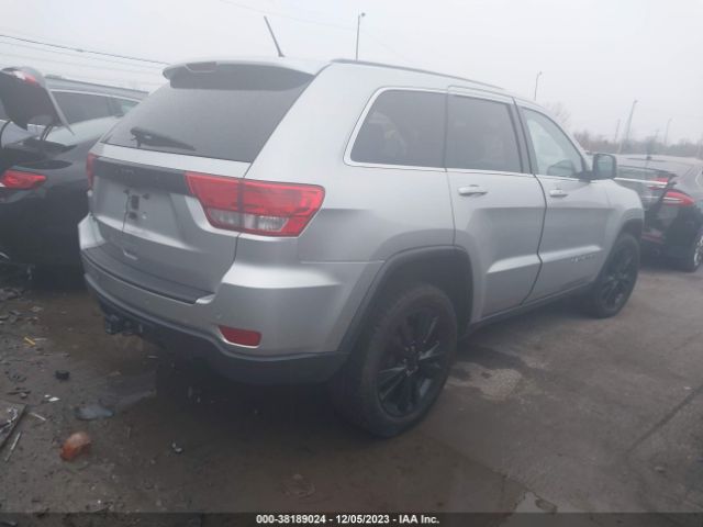 Photo 3 VIN: 1C4RJFAG2CC352406 - JEEP GRAND CHEROKEE 