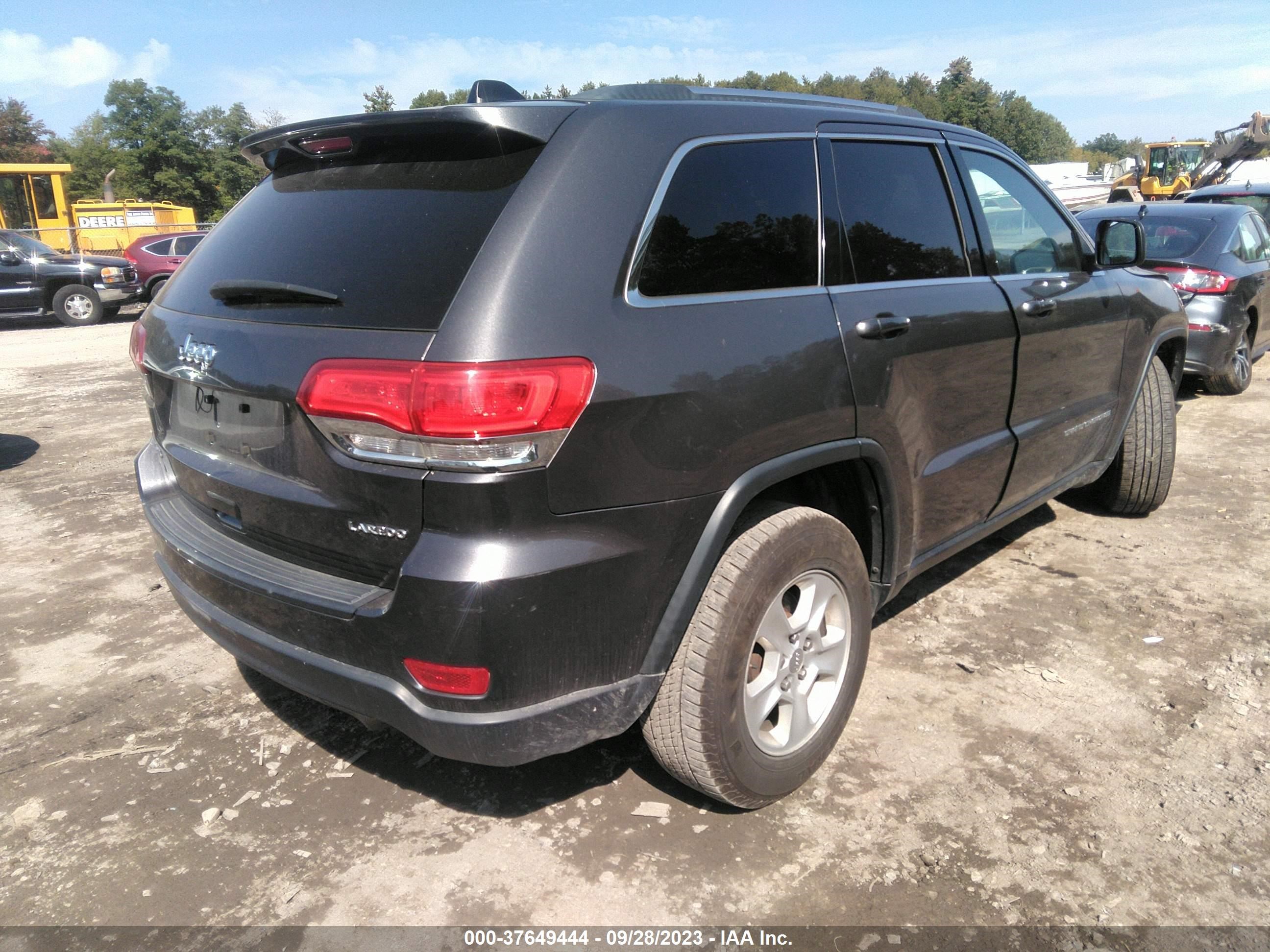 Photo 3 VIN: 1C4RJFAG2FC676136 - JEEP GRAND CHEROKEE 