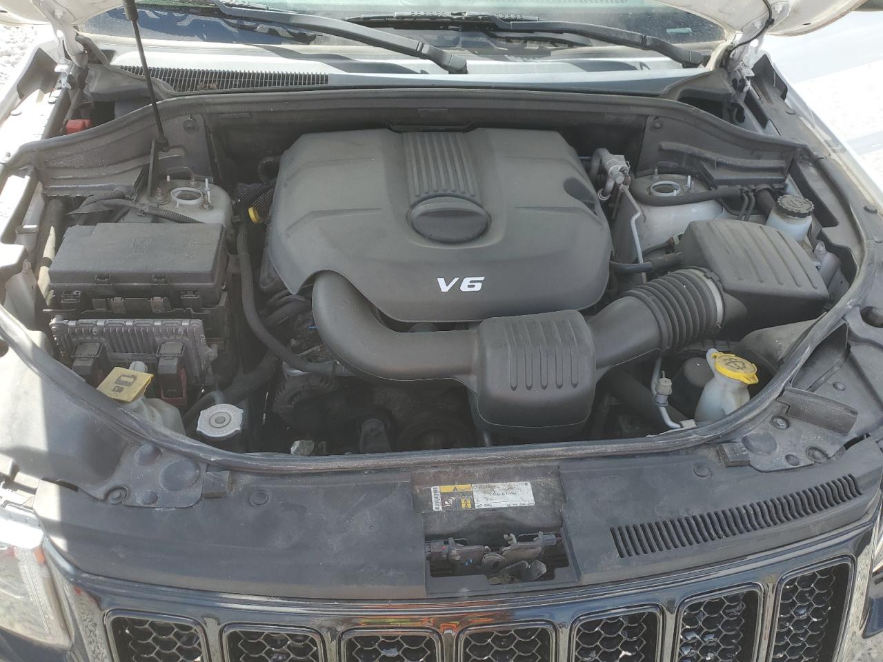 Photo 11 VIN: 1C4RJFAG2FC742510 - JEEP GRAND CHEROKEE 