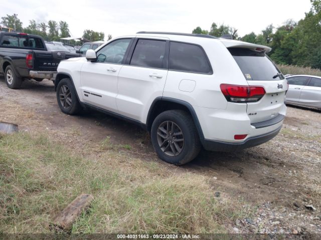 Photo 2 VIN: 1C4RJFAG2GC355554 - JEEP GRAND CHEROKEE 