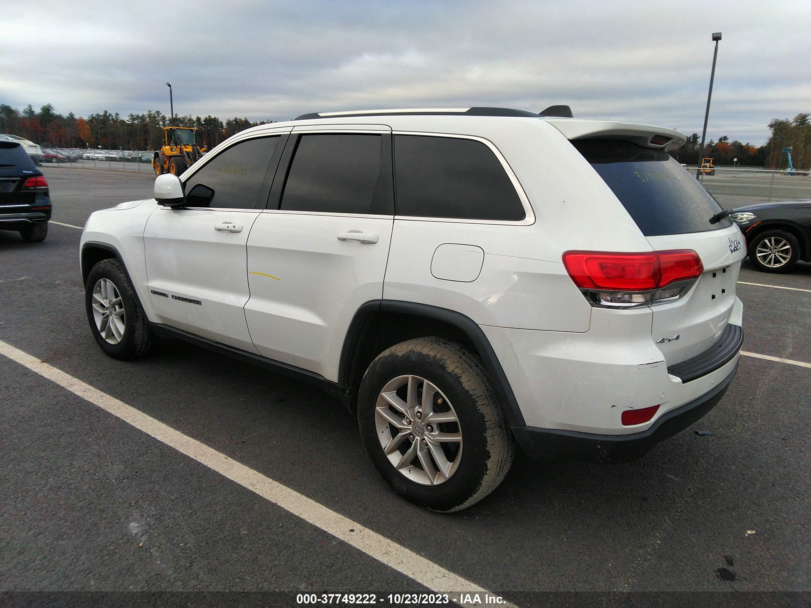 Photo 2 VIN: 1C4RJFAG2HC707372 - JEEP GRAND CHEROKEE 