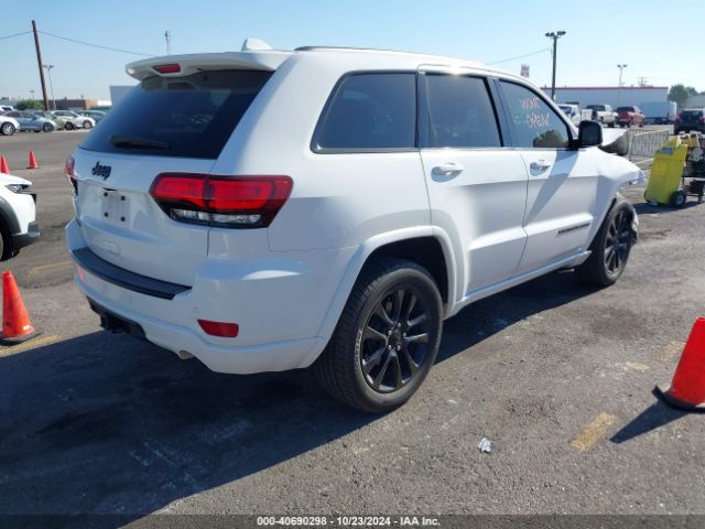 Photo 3 VIN: 1C4RJFAG2HC865582 - JEEP GRAND CHEROKEE 