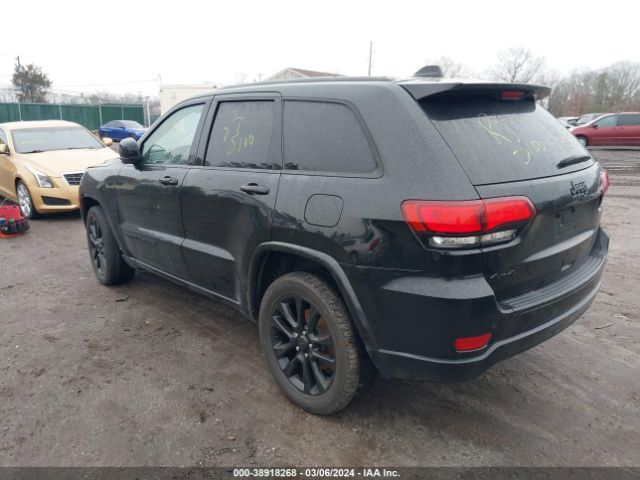 Photo 2 VIN: 1C4RJFAG2JC148069 - JEEP GRAND CHEROKEE 