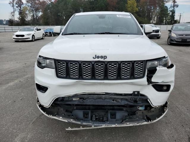 Photo 4 VIN: 1C4RJFAG2JC202275 - JEEP GRAND CHER 