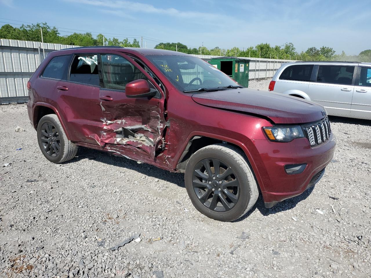 Photo 3 VIN: 1C4RJFAG2JC206617 - JEEP GRAND CHEROKEE 