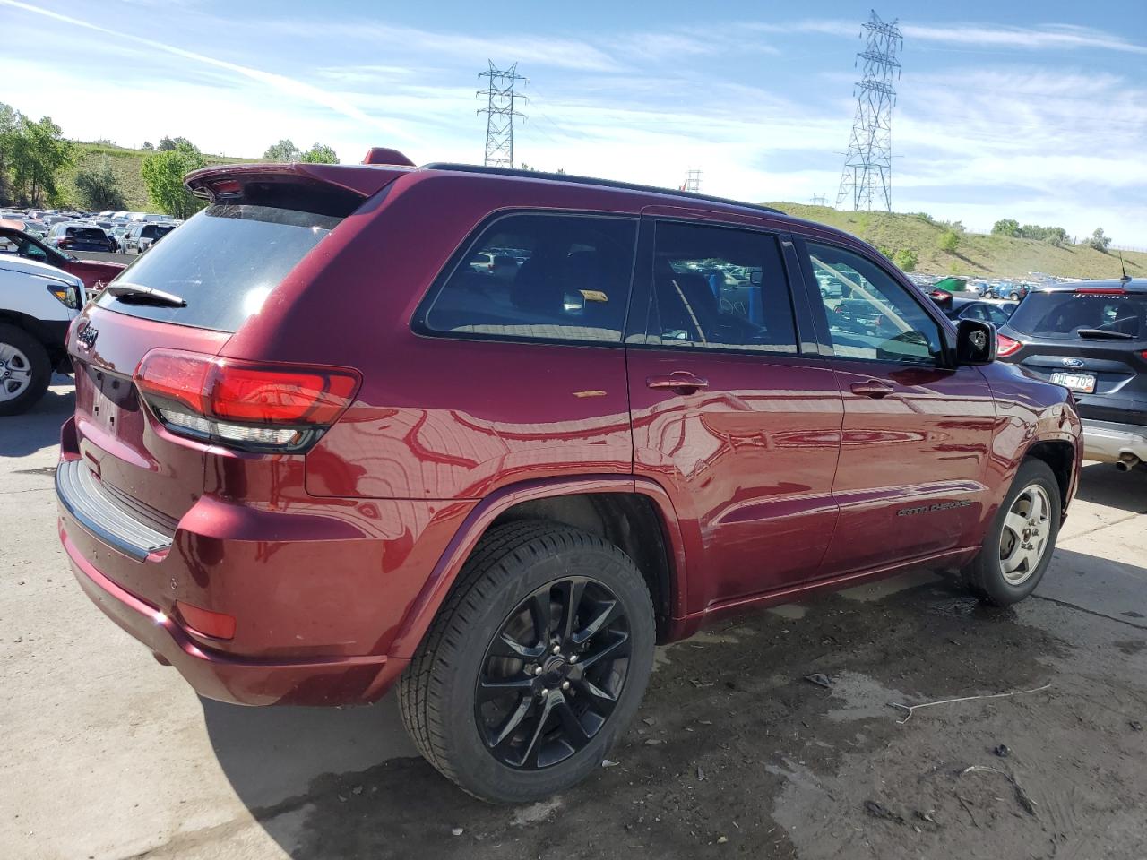 Photo 2 VIN: 1C4RJFAG2JC294200 - JEEP GRAND CHEROKEE 