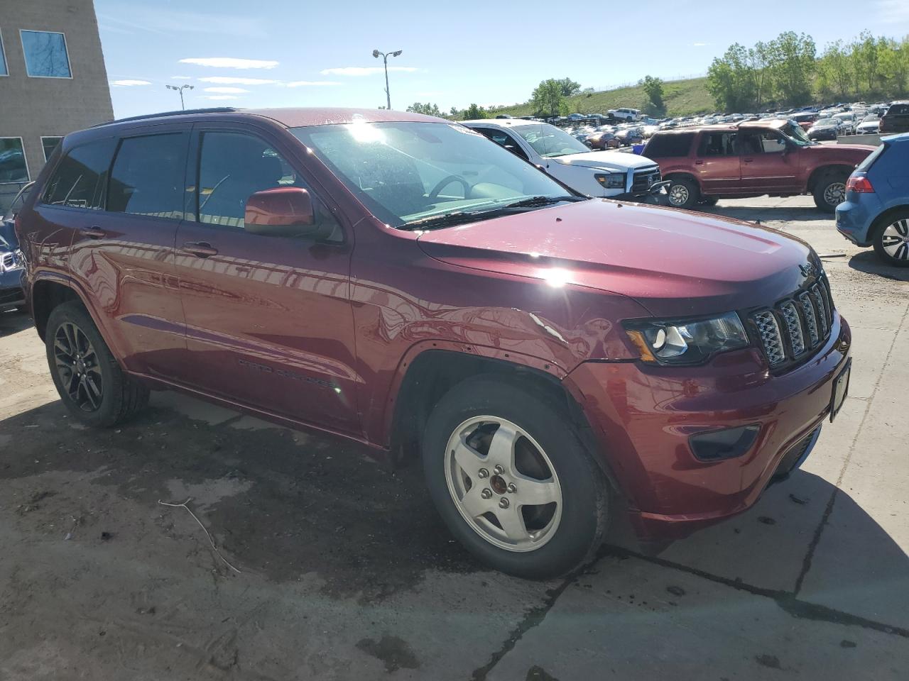 Photo 3 VIN: 1C4RJFAG2JC294200 - JEEP GRAND CHEROKEE 