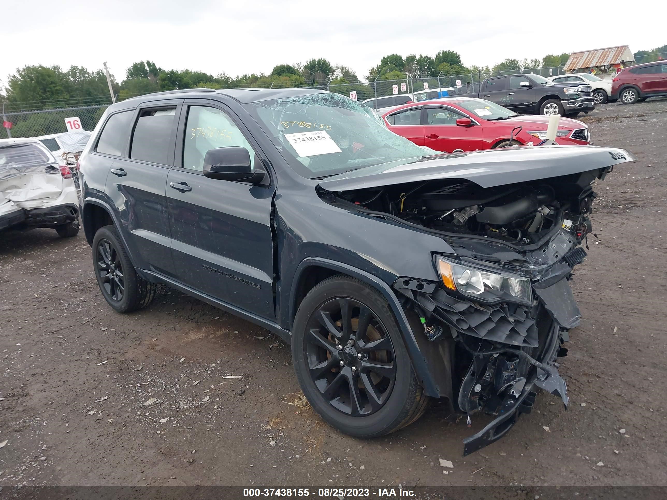 Photo 0 VIN: 1C4RJFAG2JC367159 - JEEP GRAND CHEROKEE 