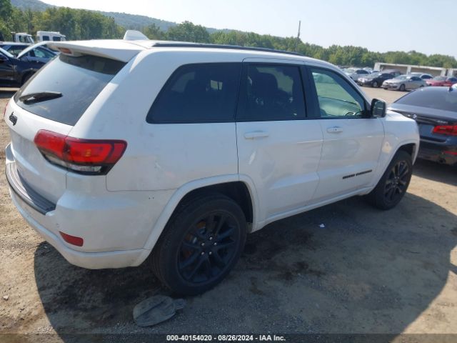 Photo 3 VIN: 1C4RJFAG2JC375763 - JEEP GRAND CHEROKEE 