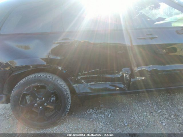 Photo 5 VIN: 1C4RJFAG2JC393907 - JEEP GRAND CHEROKEE 