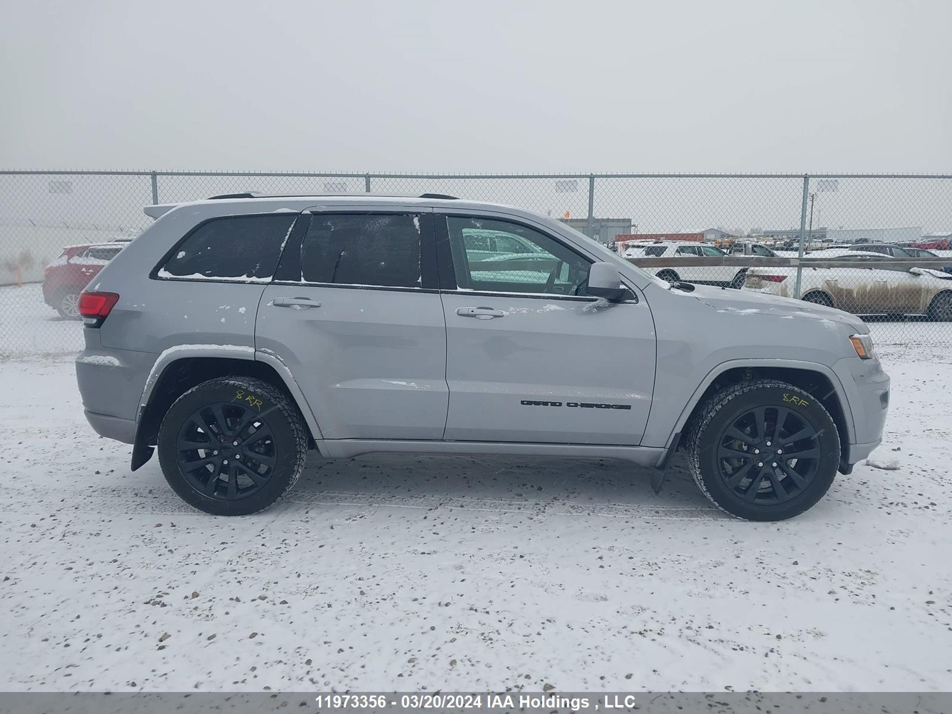 Photo 12 VIN: 1C4RJFAG2KC762623 - JEEP GRAND CHEROKEE 