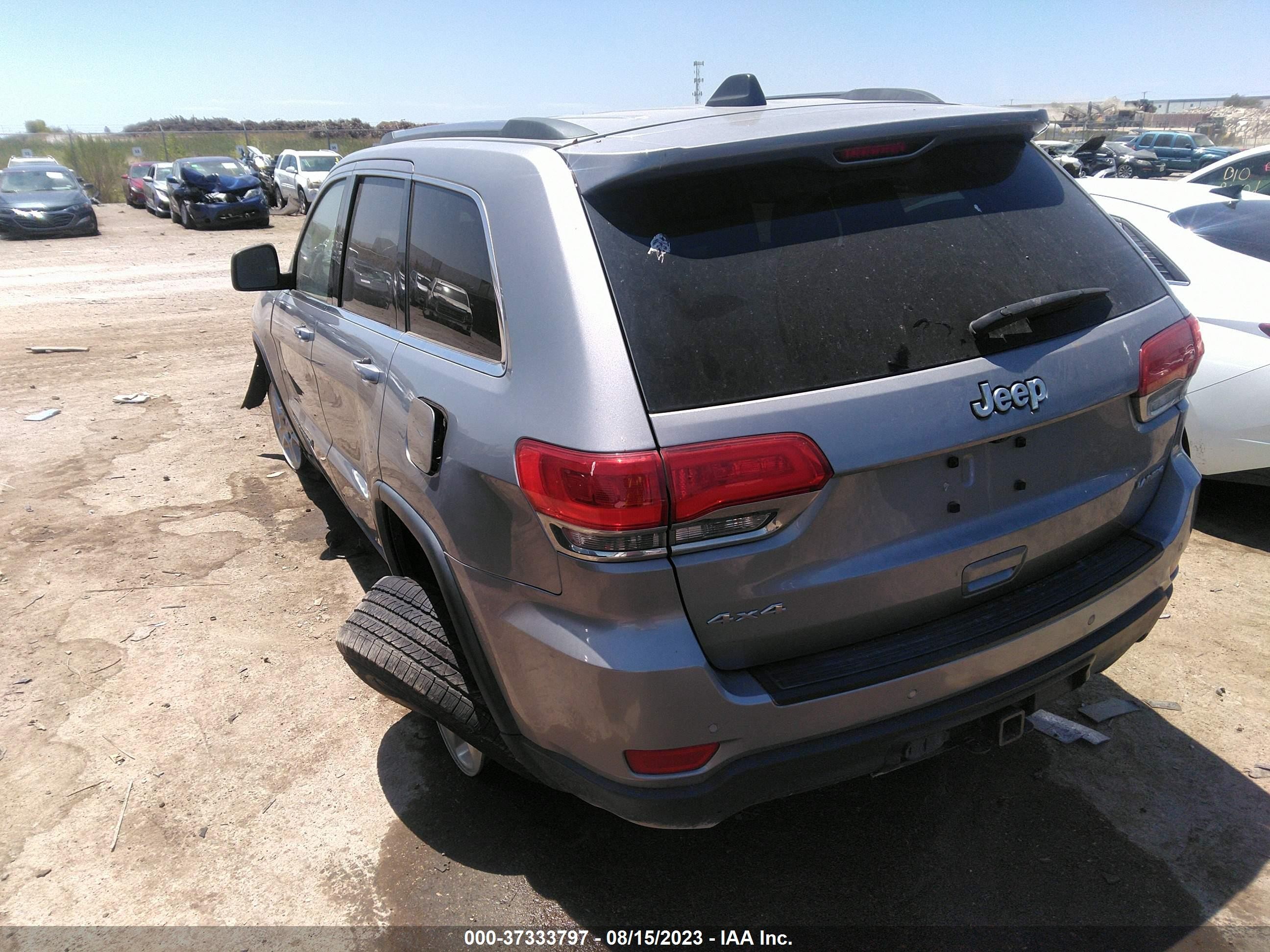 Photo 2 VIN: 1C4RJFAG3GC414370 - JEEP GRAND CHEROKEE 