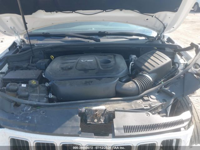 Photo 9 VIN: 1C4RJFAG3GC472009 - JEEP GRAND CHEROKEE 