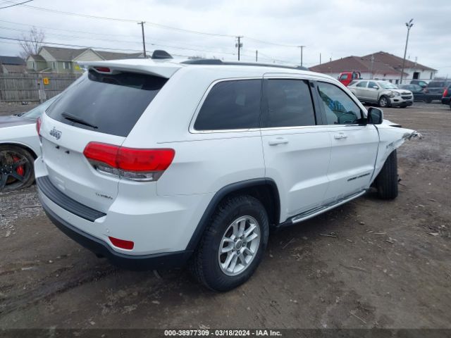 Photo 3 VIN: 1C4RJFAG3JC335336 - JEEP GRAND CHEROKEE 