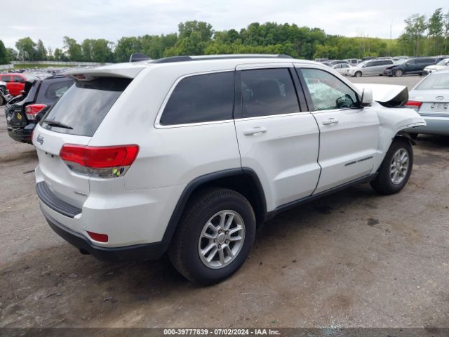 Photo 3 VIN: 1C4RJFAG3JC375822 - JEEP GRAND CHEROKEE 