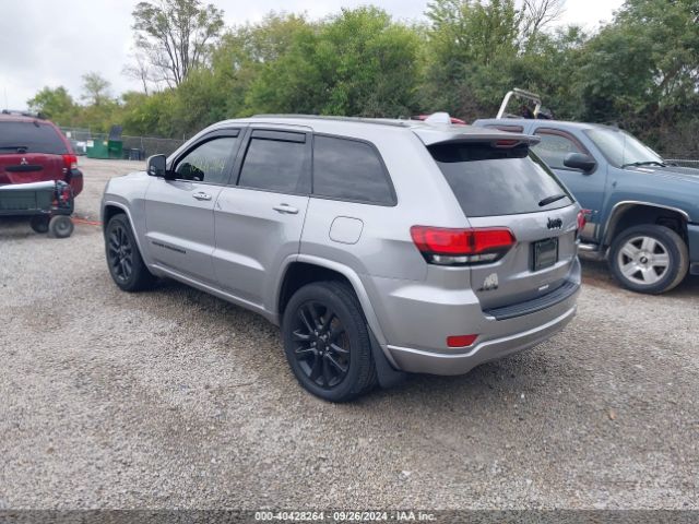 Photo 2 VIN: 1C4RJFAG3JC500639 - JEEP GRAND CHEROKEE 