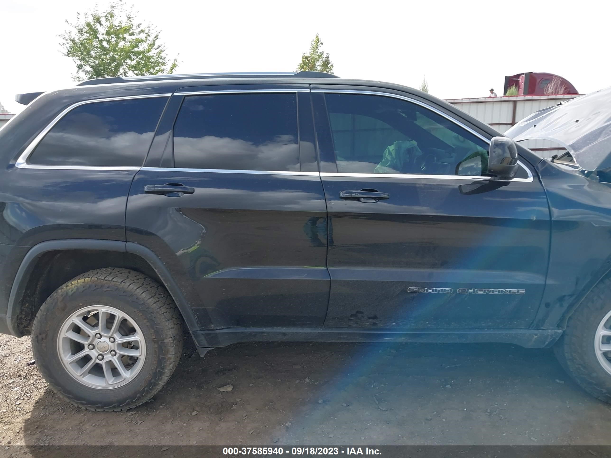 Photo 12 VIN: 1C4RJFAG3KC726147 - JEEP GRAND CHEROKEE 