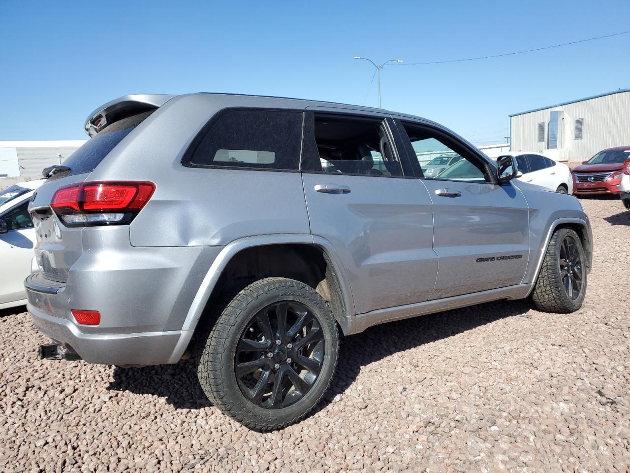 Photo 2 VIN: 1C4RJFAG3LC104648 - JEEP GRAND CHEROKEE 