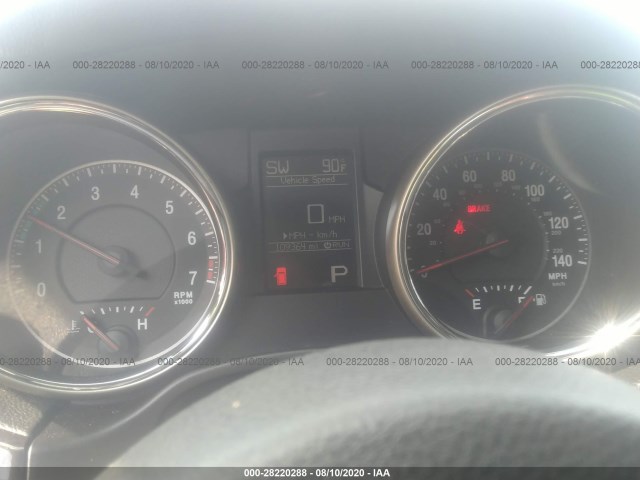 Photo 6 VIN: 1C4RJFAG4CC140090 - JEEP GRAND CHEROKEE 