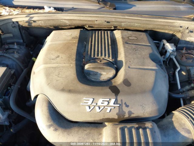 Photo 9 VIN: 1C4RJFAG4CC234437 - JEEP GRAND CHEROKEE 