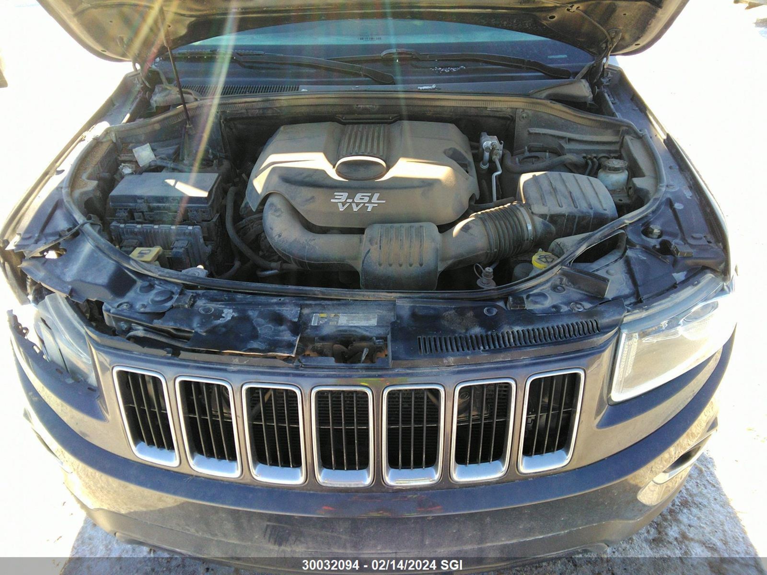 Photo 9 VIN: 1C4RJFAG4EC178437 - JEEP GRAND CHEROKEE 