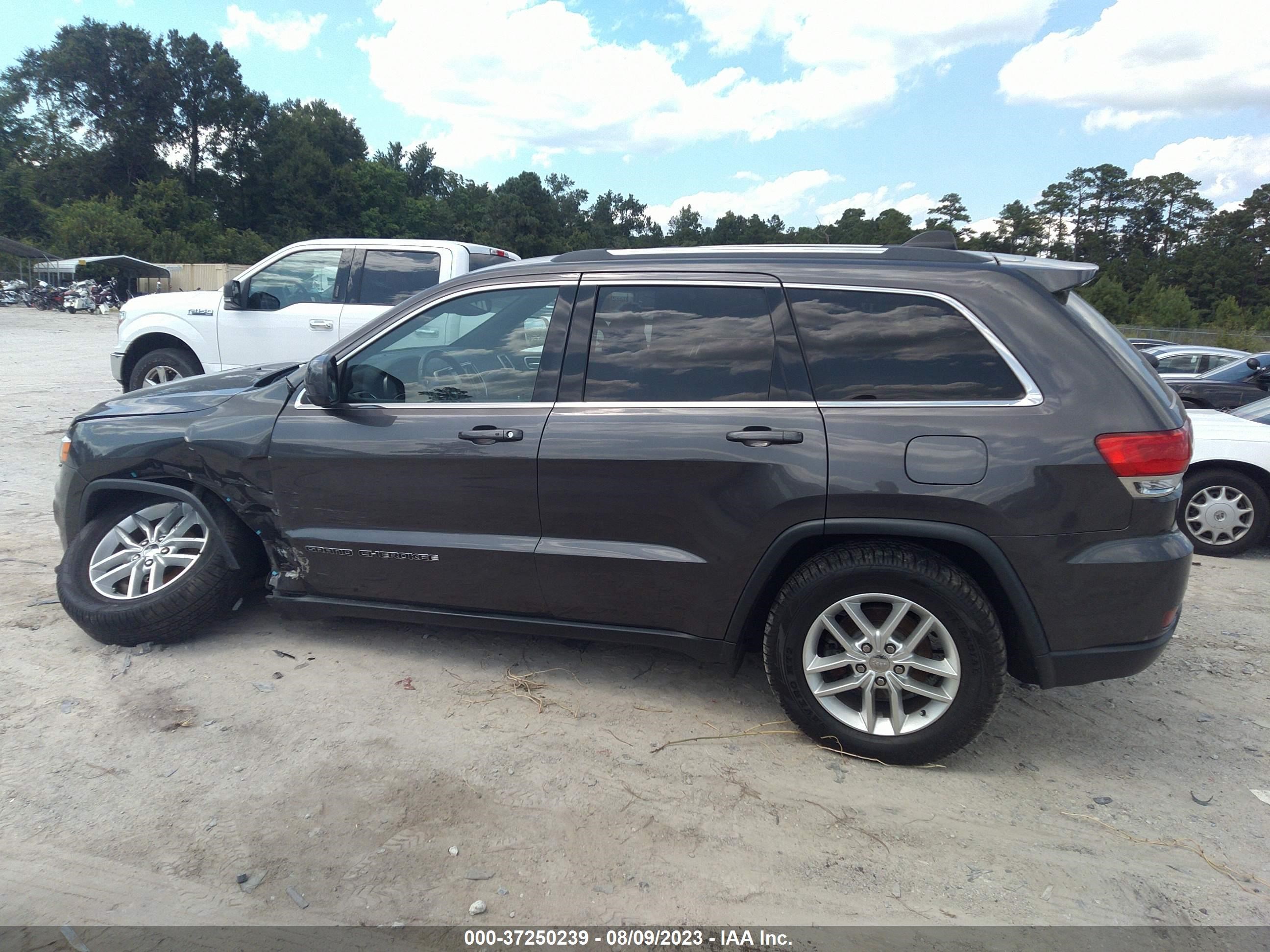 Photo 13 VIN: 1C4RJFAG4HC782431 - JEEP GRAND CHEROKEE 